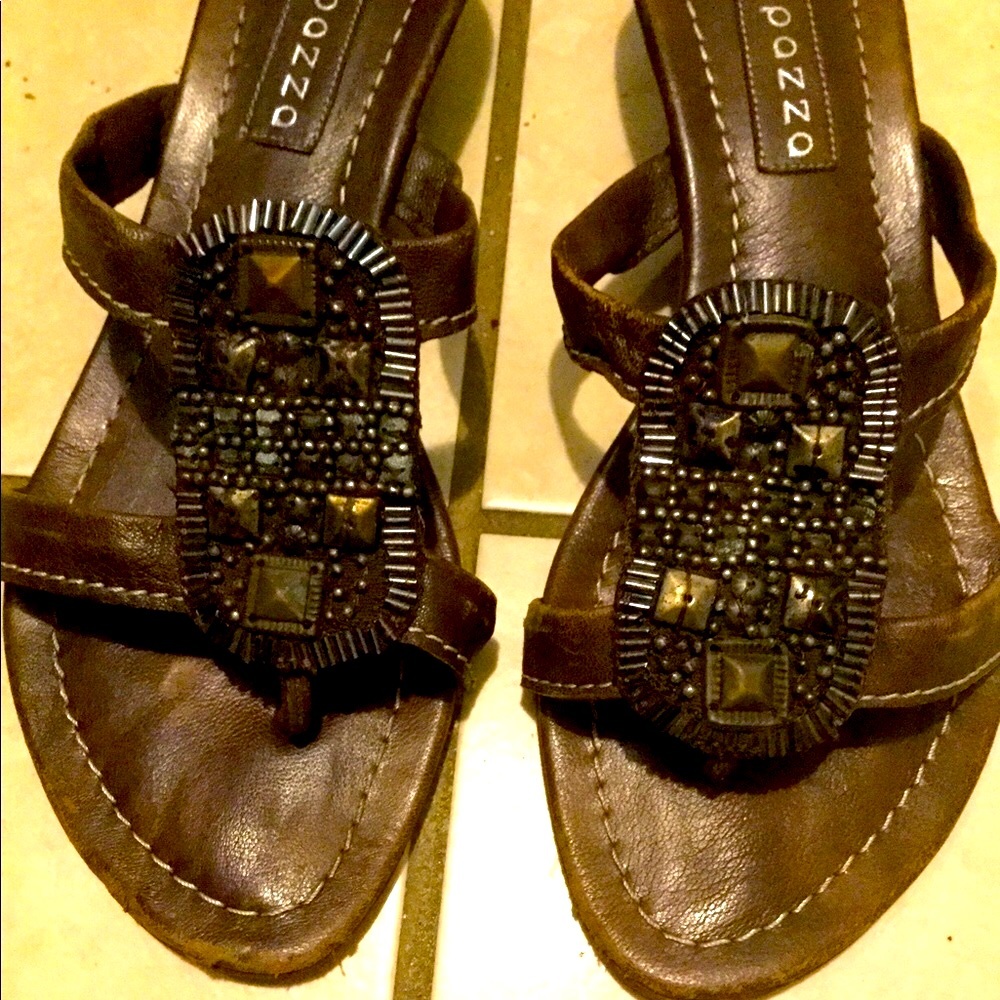 VTG Apepazza Beaded Leather thong wedge sandals size 6.5